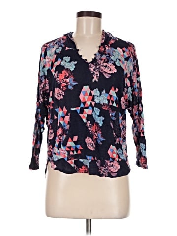 Eyeshadow 3/4 Sleeve Blouse (view 1)