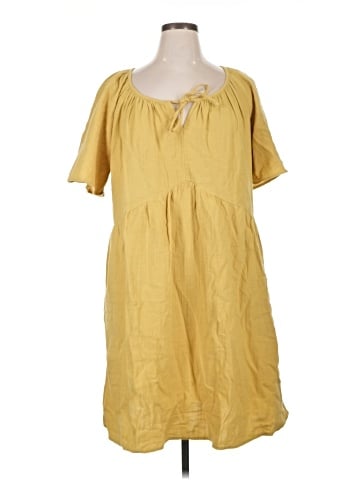 Old Navy Casual Dress (view 1)