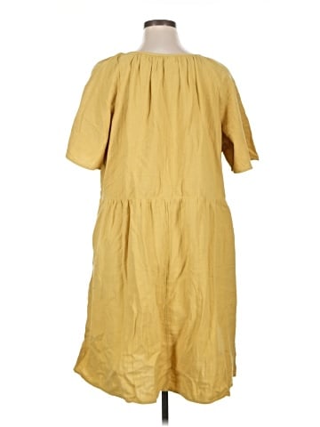 Old Navy Casual Dress (view 2)