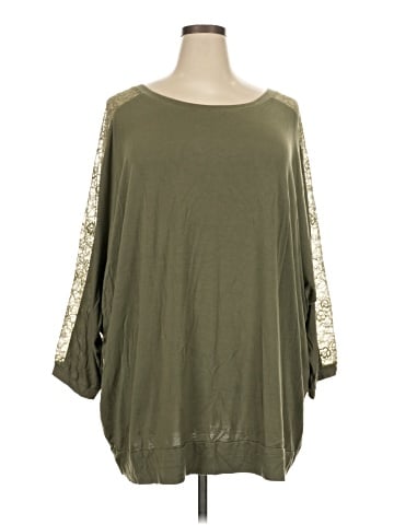 Torrid 3/4 Sleeve T-Shirt (view 1)