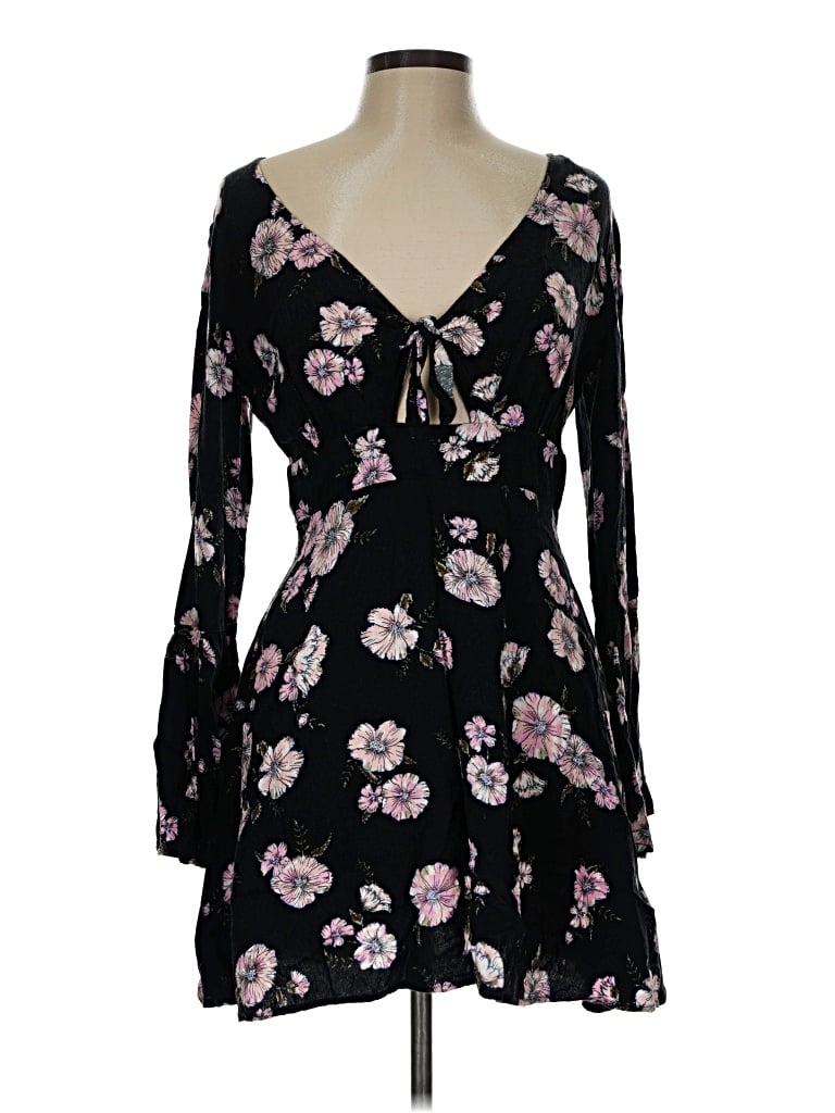 Pre-owned Love, Fire Casual Dress In Black