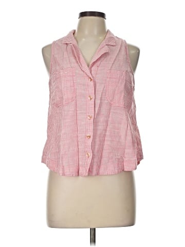 HD in Paris Sleeveless Button-Down Shirt (view 1)