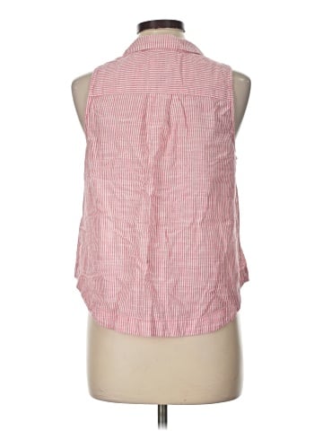 HD in Paris Sleeveless Button-Down Shirt (view 2)