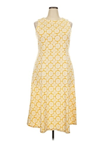 Croft & Barrow Casual Dress (view 1)