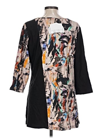 Parsley & Sage 3/4 Sleeve Blouse (view 2)