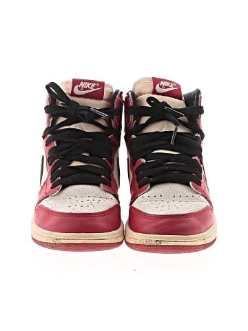 Air Jordan Sneakers (view 2)