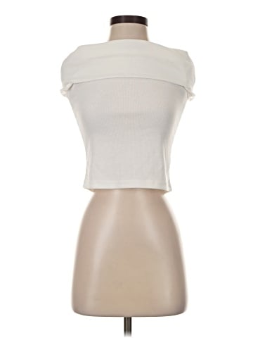 GU Short Sleeve Top (view 1)