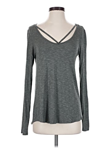 BKE Long Sleeve T-Shirt (view 1)