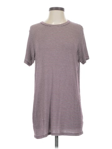 Brandy Melville Short Sleeve Top (view 1)