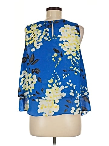 Liz Claiborne Career Sleeveless Blouse (view 2)