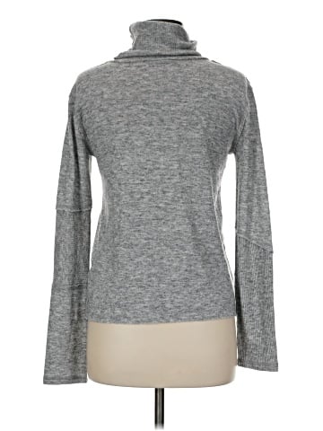 JOA Long Sleeve Turtleneck (view 2)