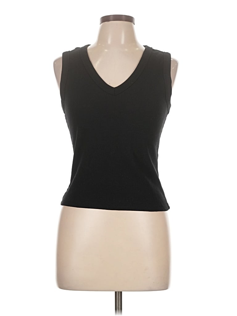 Pre-owned Old Navy Sleeveless T-shirt In Black