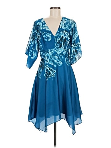 White House Black Market Cocktail Dress (view 1)