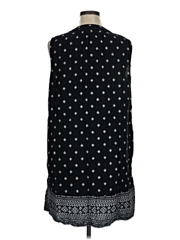 Old Navy Casual Dress (view 2)