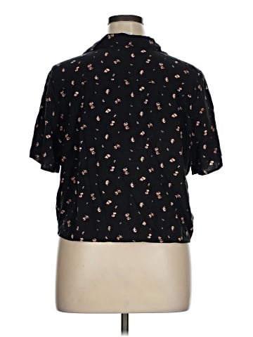 ABound Short Sleeve Blouse (view 2)