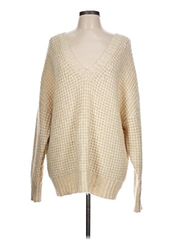 American Eagle Outfitters Pullover Sweater (view 1)