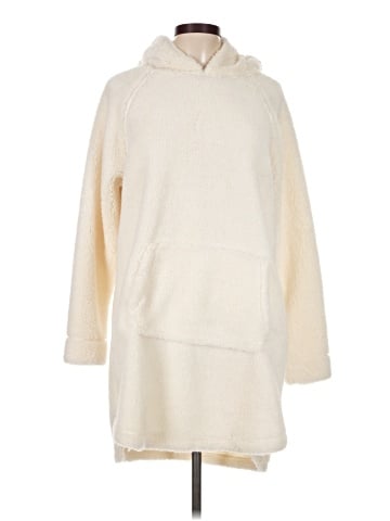 Layla Fleece (view 1)