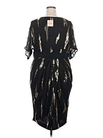 BLOOMCHIC Cocktail Dress (view 2)