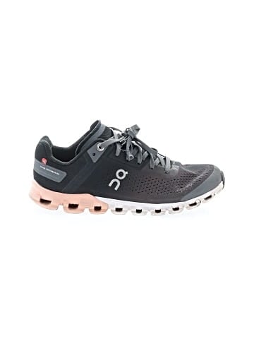 On Cloud Sneakers (view 1)