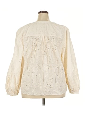 Universal Thread 3/4 Sleeve Blouse (view 2)