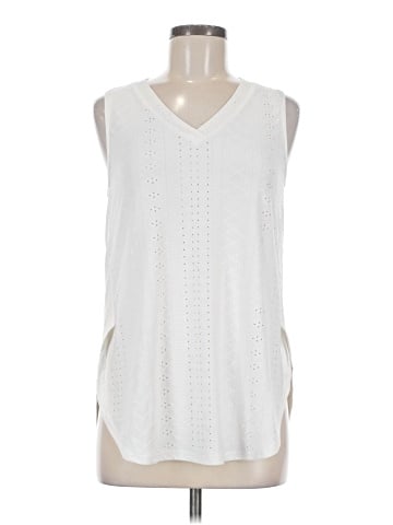 Xieerduo Sleeveless Blouse (view 1)