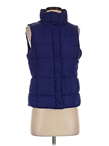Gap Outlet Vest (view 1)