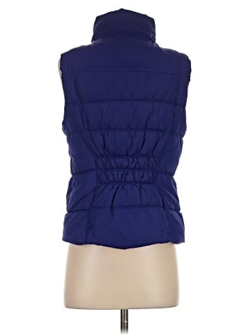 Gap Outlet Vest (view 2)
