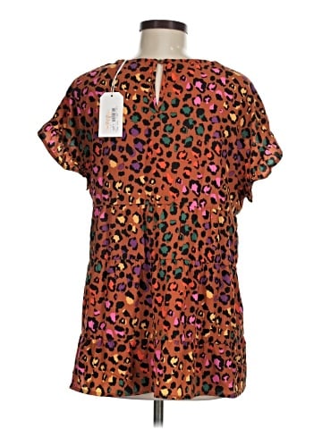 Emily Wonder Short Sleeve Blouse (view 2)