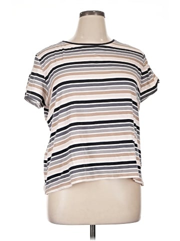 Croft & Barrow Short Sleeve T-Shirt (view 1)