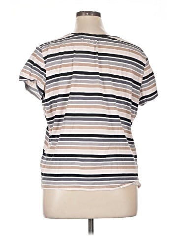 Croft & Barrow Short Sleeve T-Shirt (view 2)