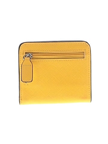 Unbranded Wallet (view 1)