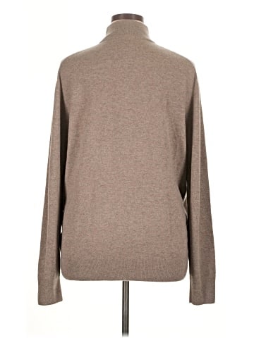 Uniqlo Turtleneck Sweater (view 2)