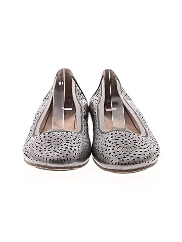 Vionic Flats (view 2)