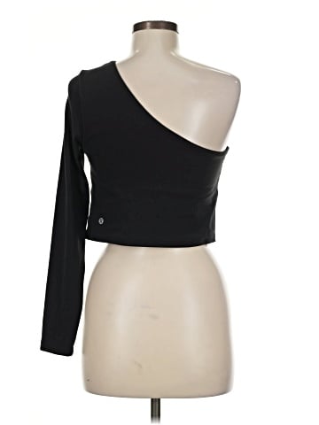 Lululemon Athletica 3/4 Sleeve T-Shirt (view 2)