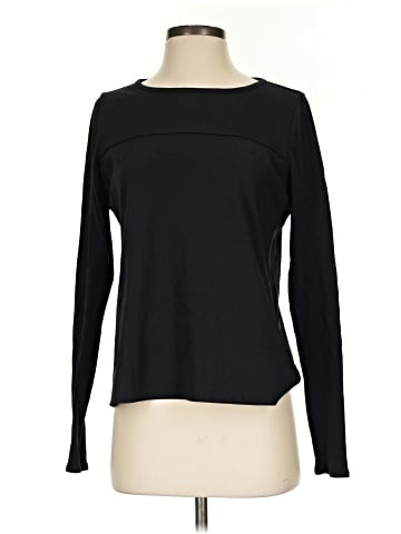 Lululemon Athletica Long Sleeve T-Shirt (view 1)