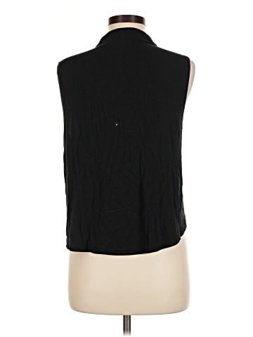 Babaton Sleeveless T-Shirt (view 2)