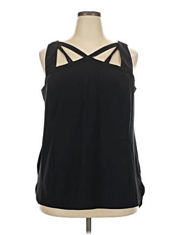 LIVI Active Sleeveless Blouse (view 1)