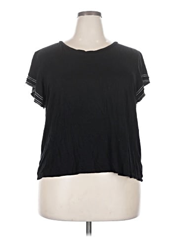 Bobeau Short Sleeve Top (view 1)