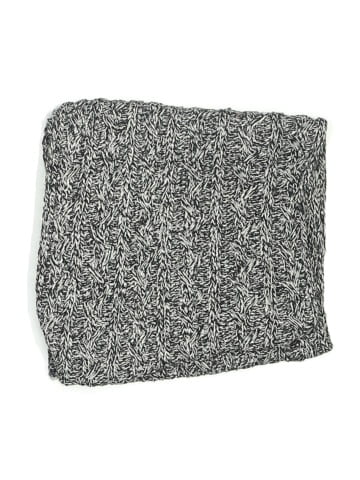 Unbranded Scarf (view 2)