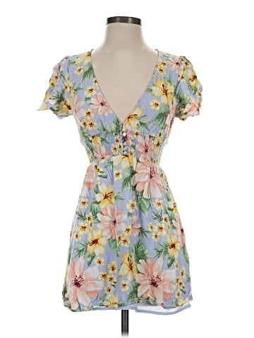 Forever 21 Casual Dress (view 1)