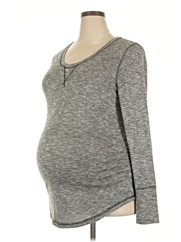 Liz Lange Maternity 3/4 Sleeve T-Shirt (view 1)