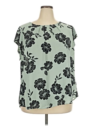 41Hawthorn Sleeveless Blouse (view 1)