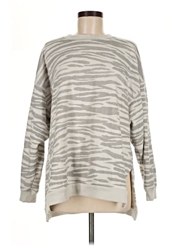 American Eagle Outfitters Pullover Sweater (view 1)