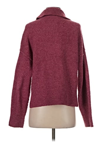 Abercrombie & Fitch Pullover Sweater (view 2)