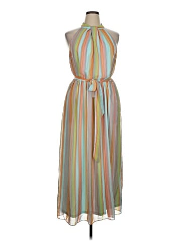 Julia Jordan Casual Dress (view 1)