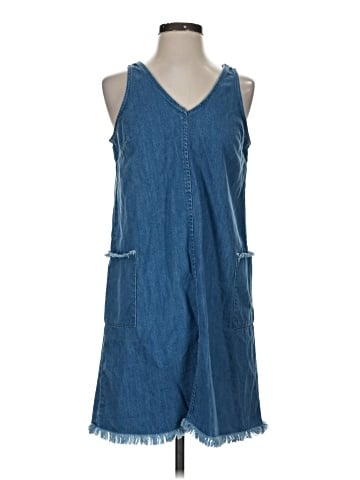 Old Navy Casual Dress (view 1)