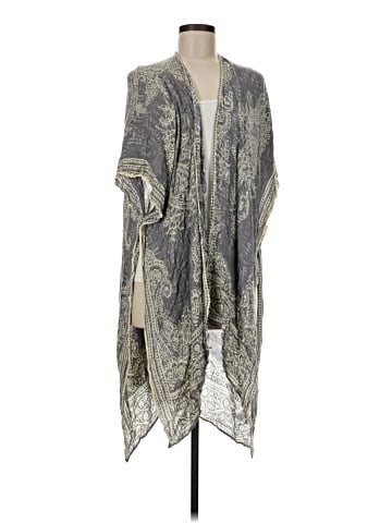 Melrose and Market Kimono (view 1)