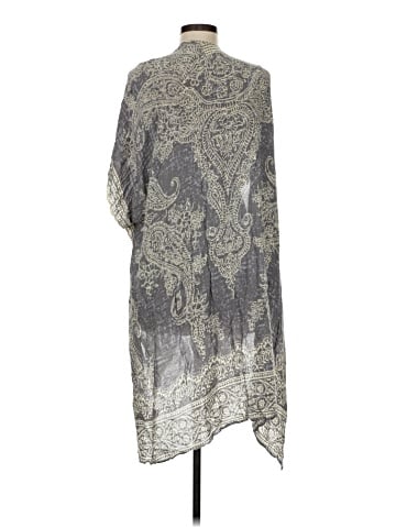 Melrose and Market Kimono (view 2)