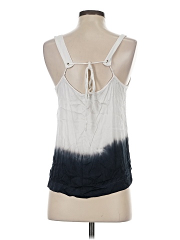 Feel The Piece Sleeveless Top (view 2)