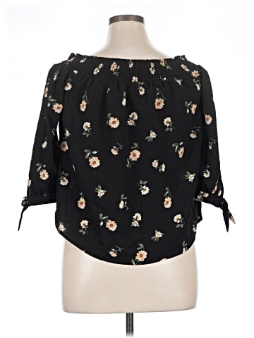 rue21 3/4 Sleeve Blouse (view 2)